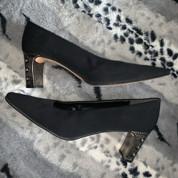 Proxy Black Heels — 9 Narrow - Picture 7 of 15